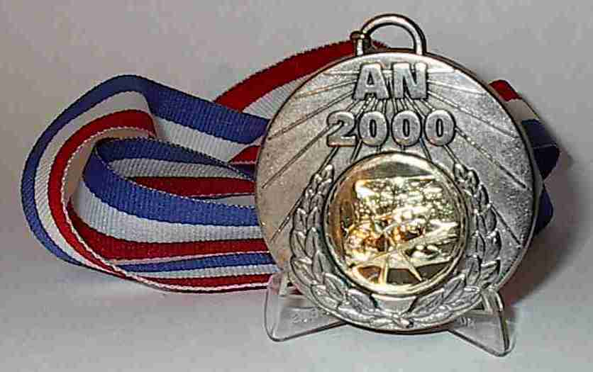 Sondermedaille zum Jahr 2000